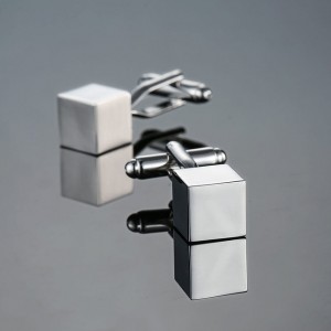 Metal Cube Cuff Links
